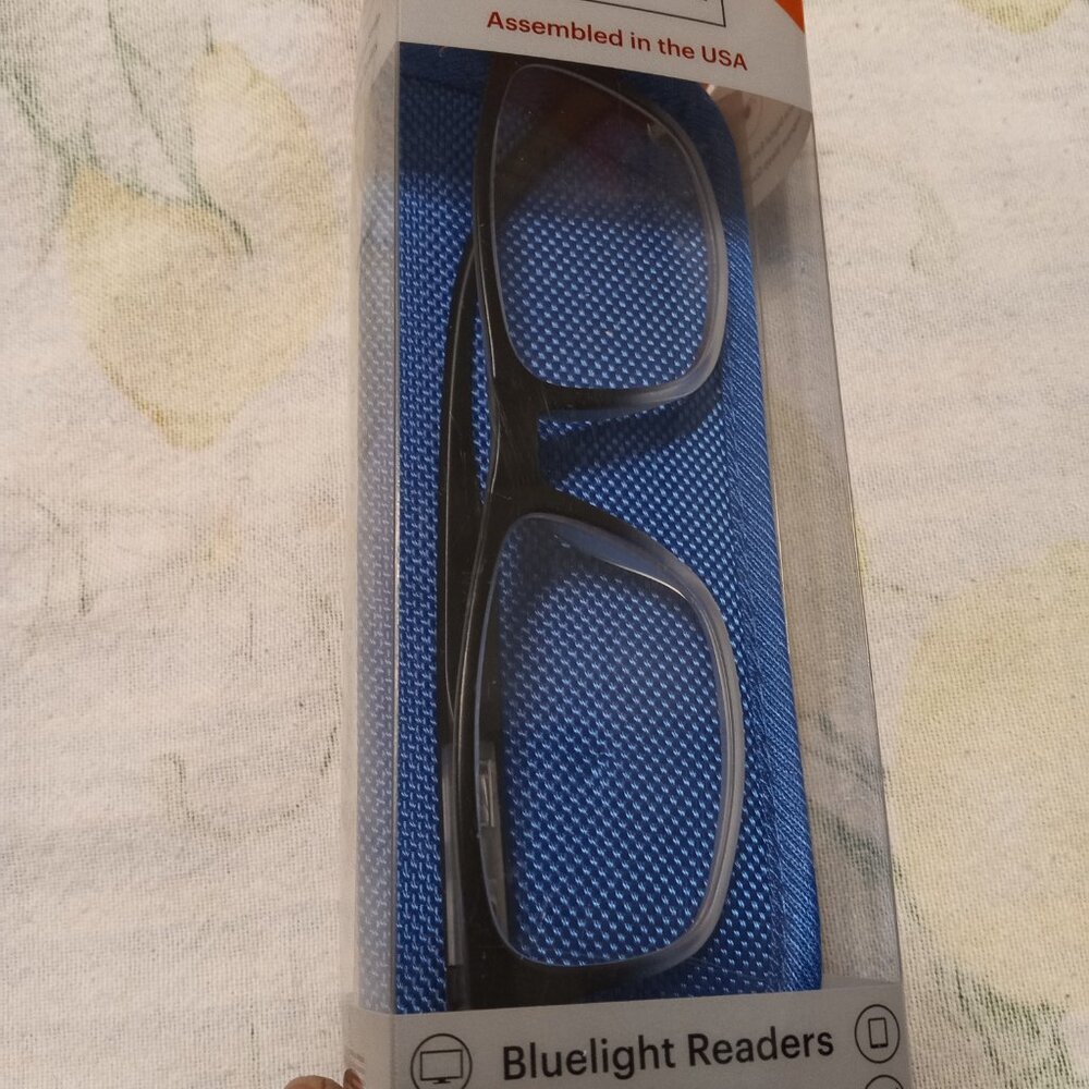Bklyn Blue light readers